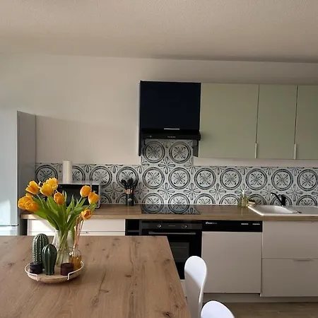 Beautiful For 8 People