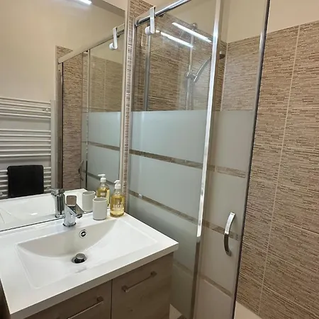 Apartment Beautiful For 8 People