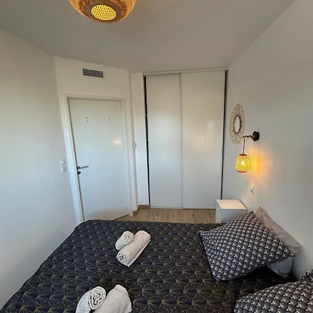 Beautiful For 8 People